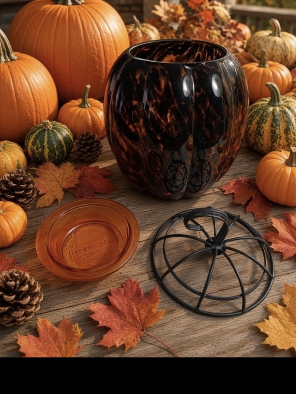 ๐ New Scentsy Tiger's Eye Pumpkin Glass Warmer. Bonus: Plum Wax & Scent Circle